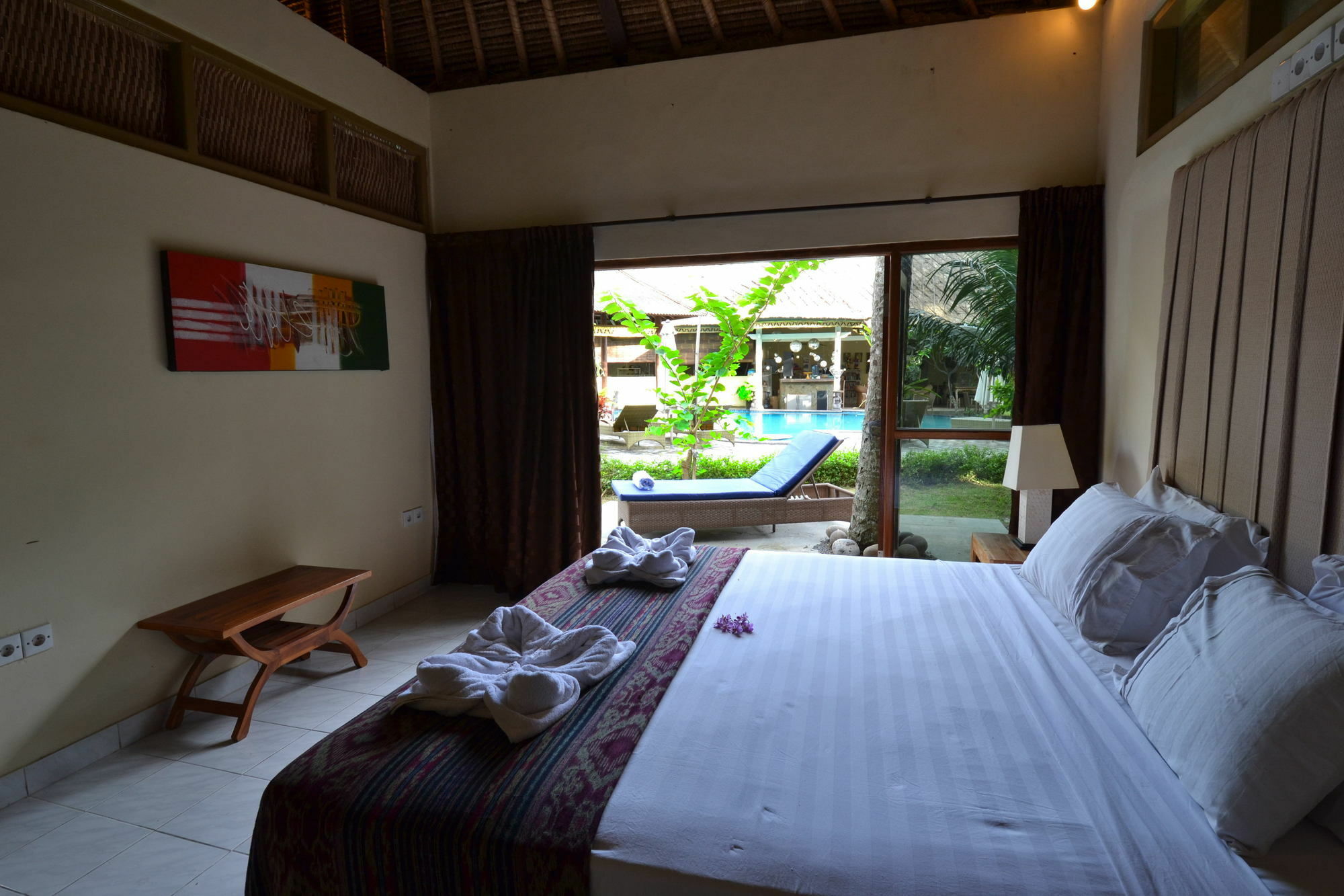 Bayshore Villa Manggis  Exterior photo